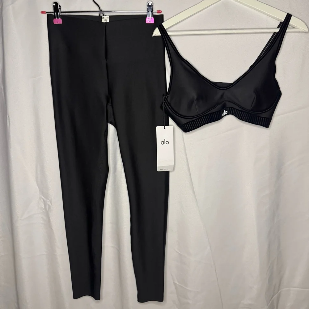 Alo Yoga Airlift 2-Piece Set | Legging + Bra | Black | NWT - Picture 4 of 12